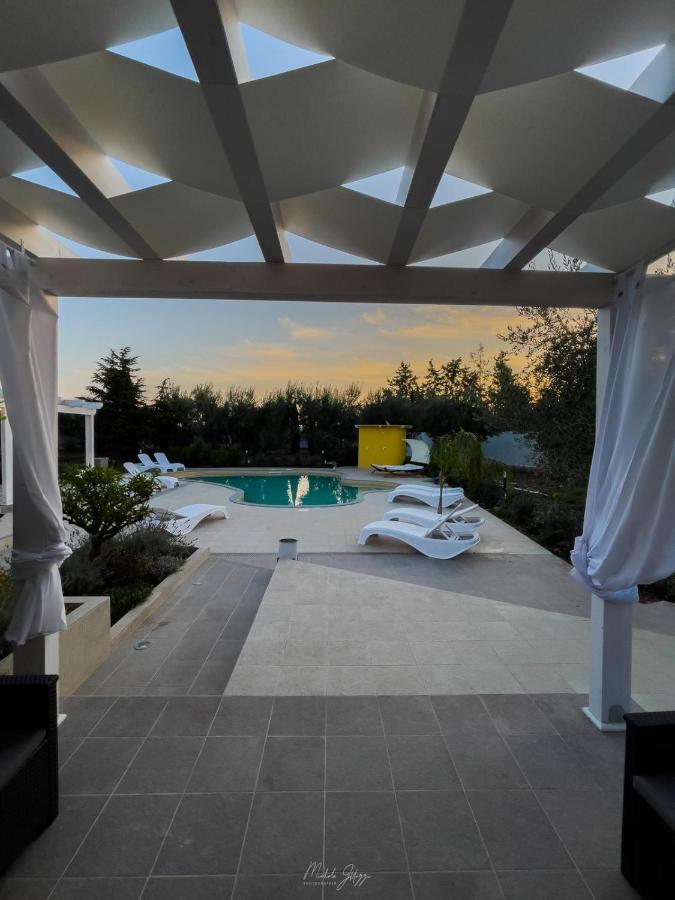 Triple Room with Pool View,1291264216:JPEG